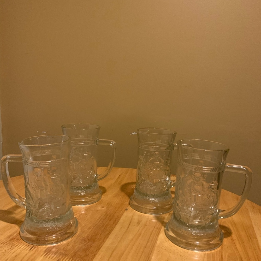 Four Indiana GlassTiara Tavern Mugs